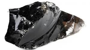 Obsidyen taşı nedir, özellikleri neler? Obsidyen taşı faydaları ve yararları