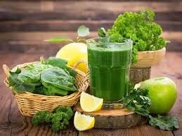 Yeşil Şifa: Antioksidan ve Enerji Deposu Smoothie