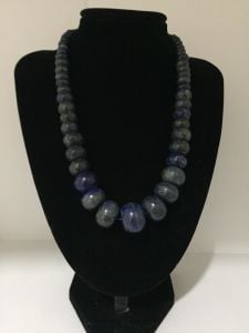 Lapis Sıralı Kolye