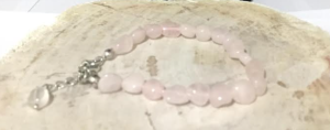 Pembe Kuvars Bileklik - Mercimek Kesim Model