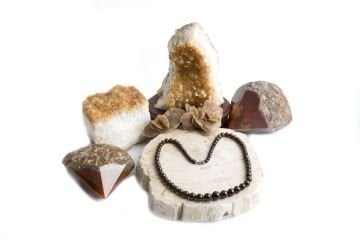 Sıralı Garnet Sıralı Kolye