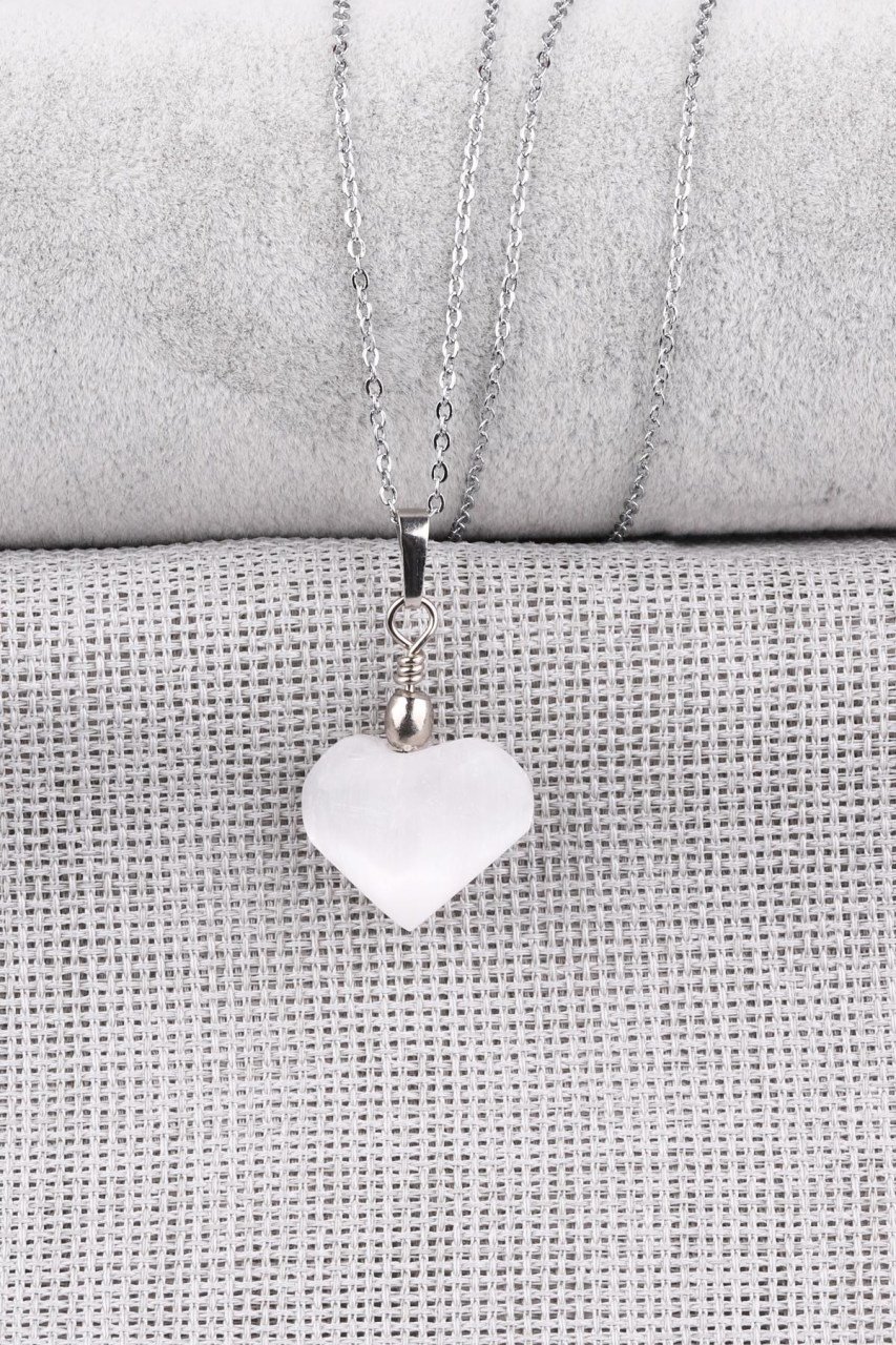Selenit Kolye Ucu Kalp